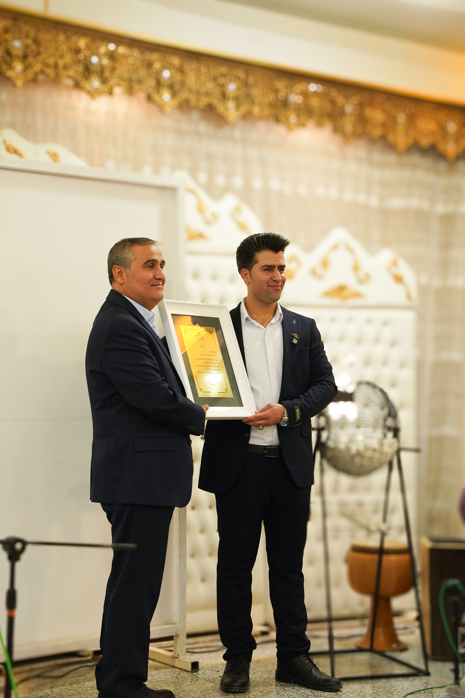 صفحه اصلی 39 8